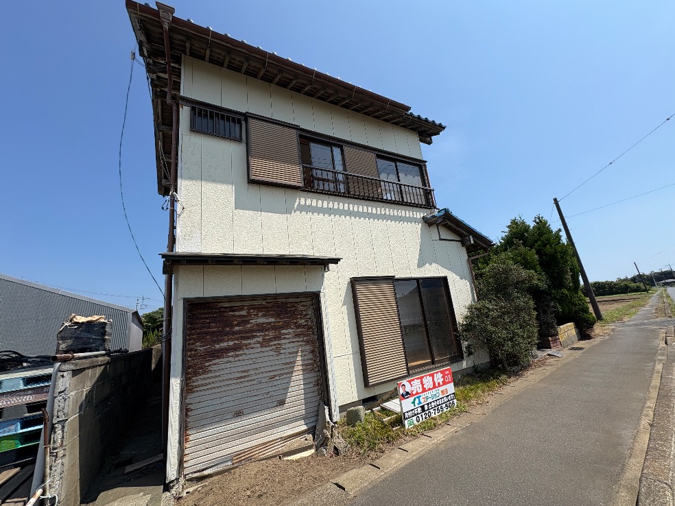 ～新着物件　旭市足川　中古戸建　6ＤＫ　500万～