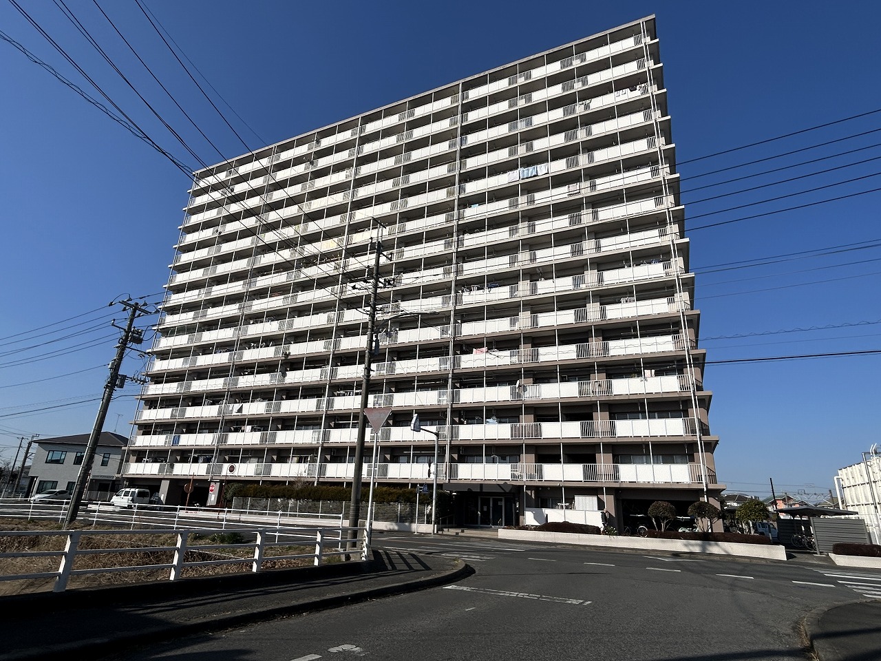～新着物件　東金市道庭　中古マンション　3LDK　420万円～